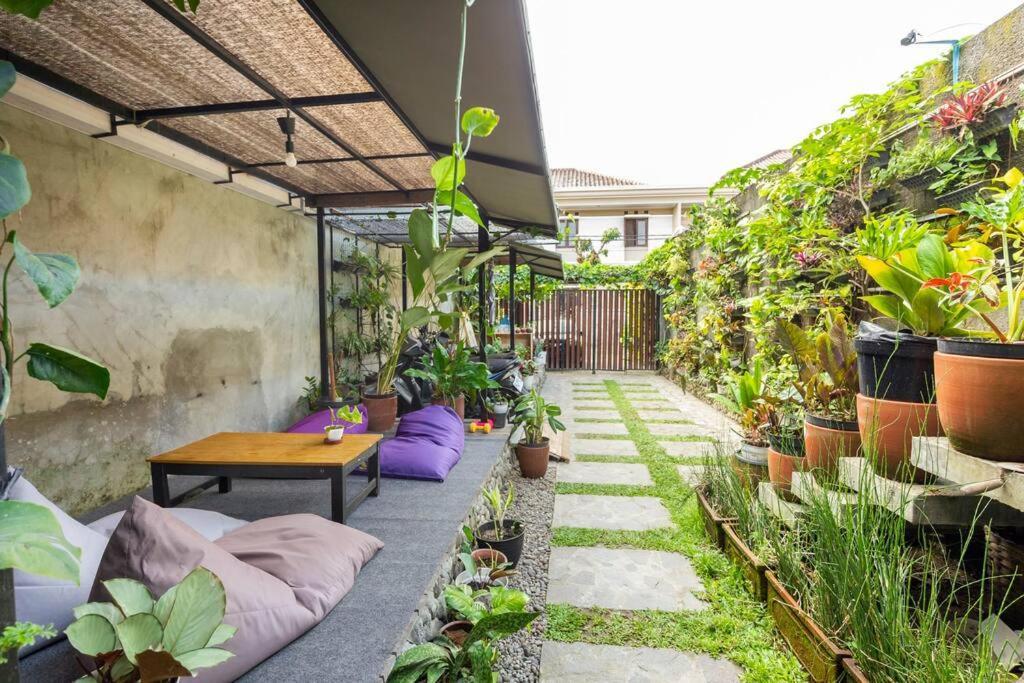 Teras Sabin Hotel Ngabean Kültér fotó